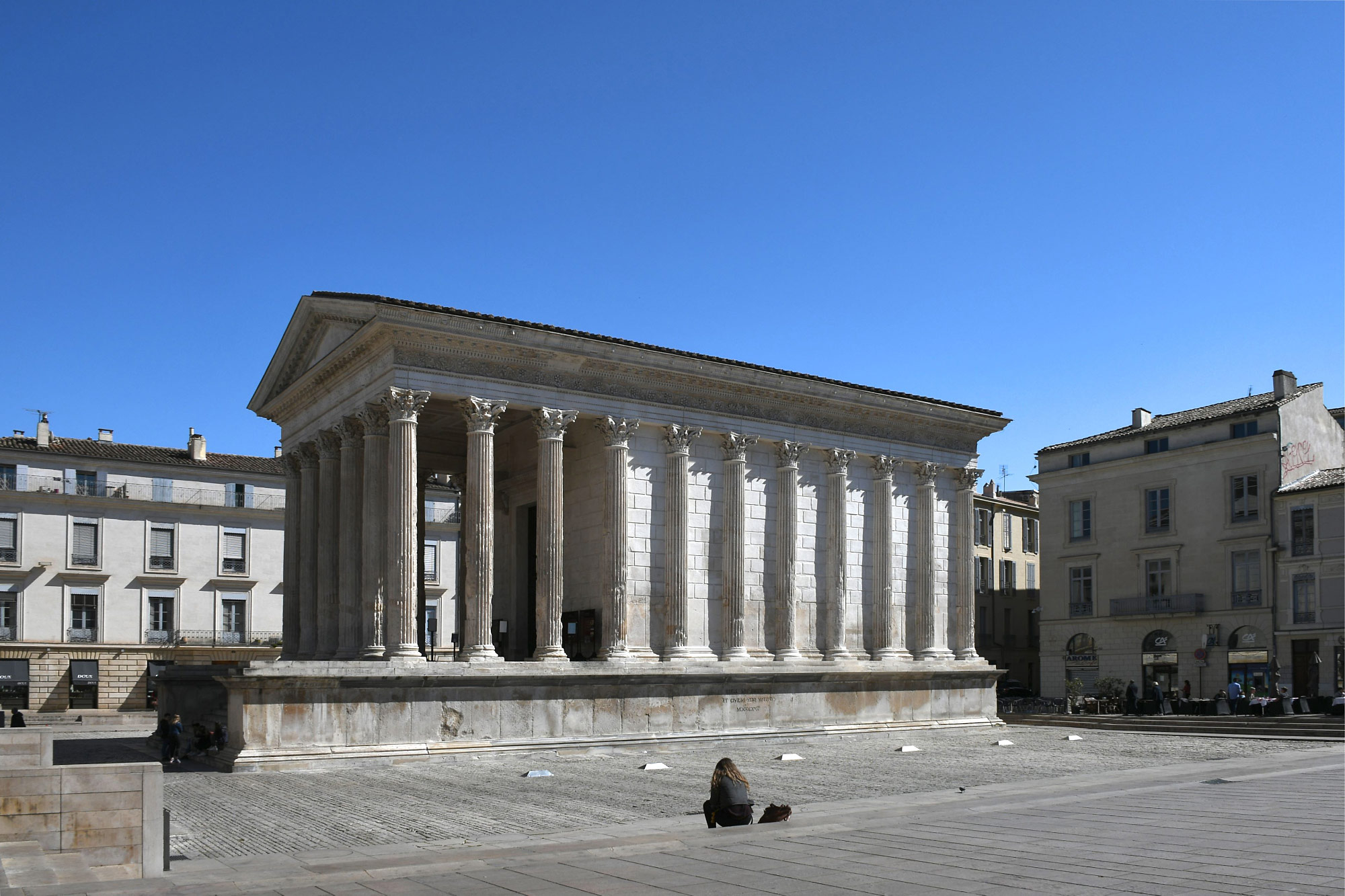 Maison Carrée, Nîmes (Photo license: CC BY 2.0)
